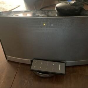 Bose sounddock portable speaker